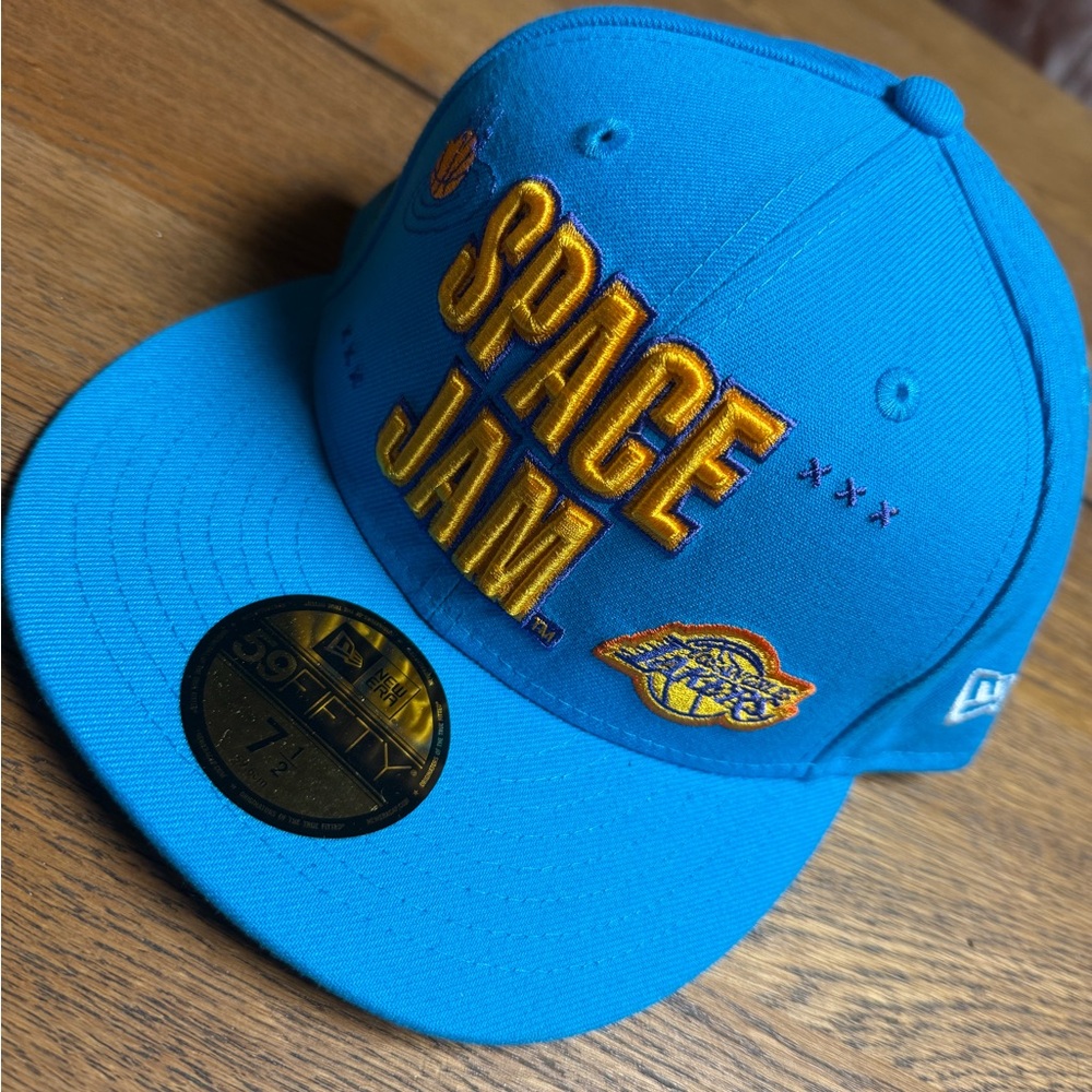 New Era Space Jam Fitted Cap 7 1/2